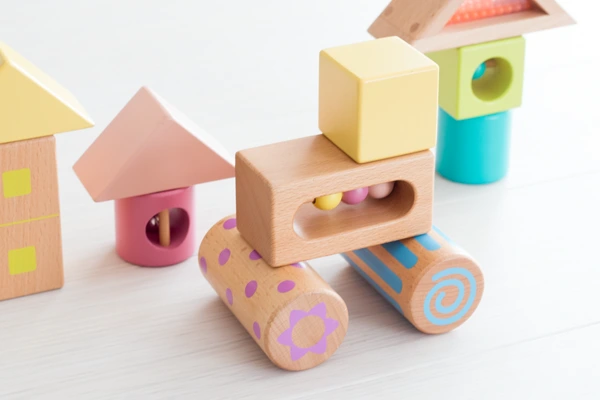 積み木で車を作る